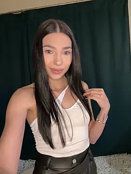 Abella_Whitee