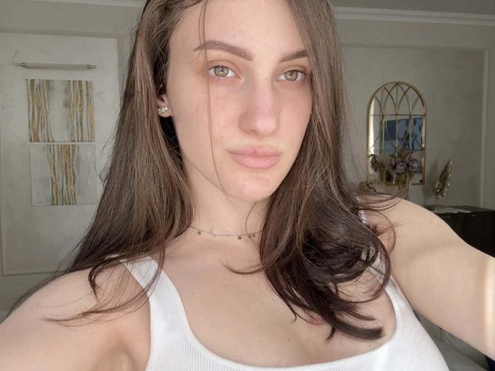 Amira_a