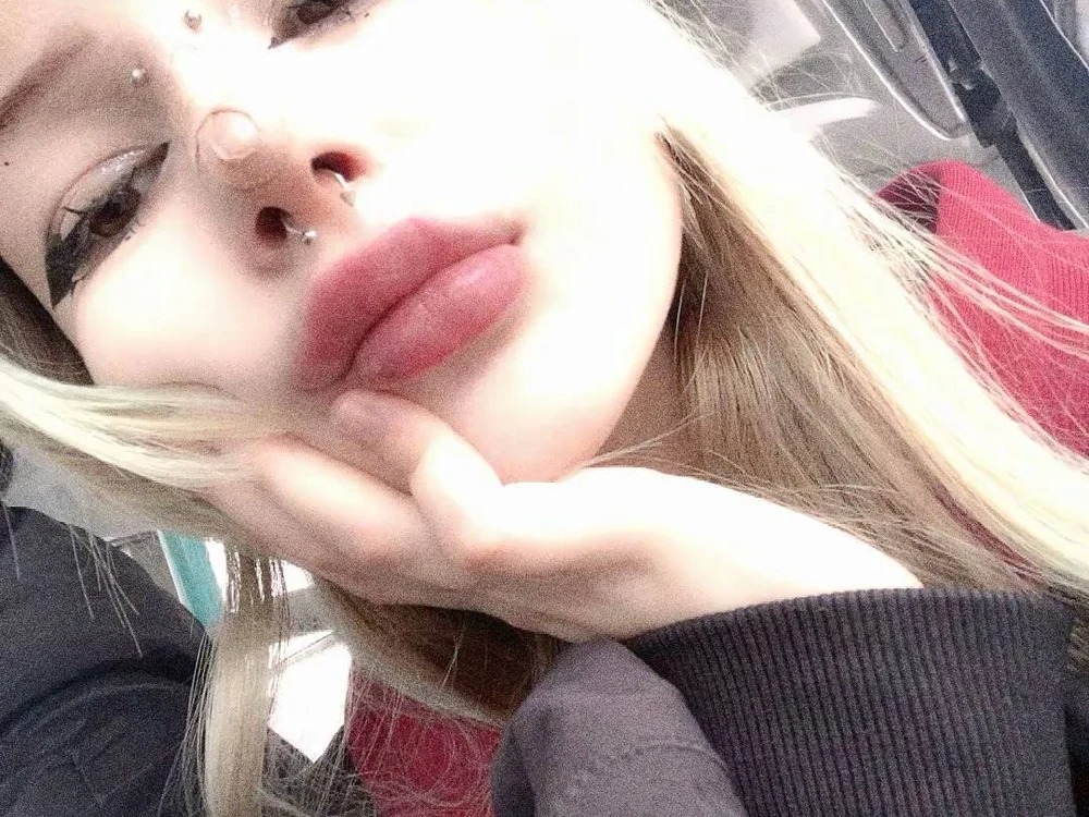 Ammelia_Backerr