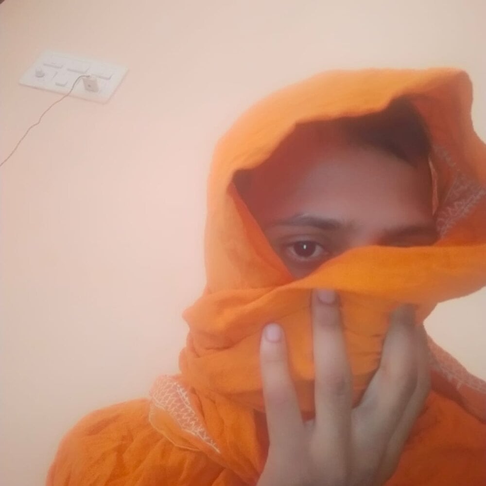 AuntyLover_BhabhiLover_