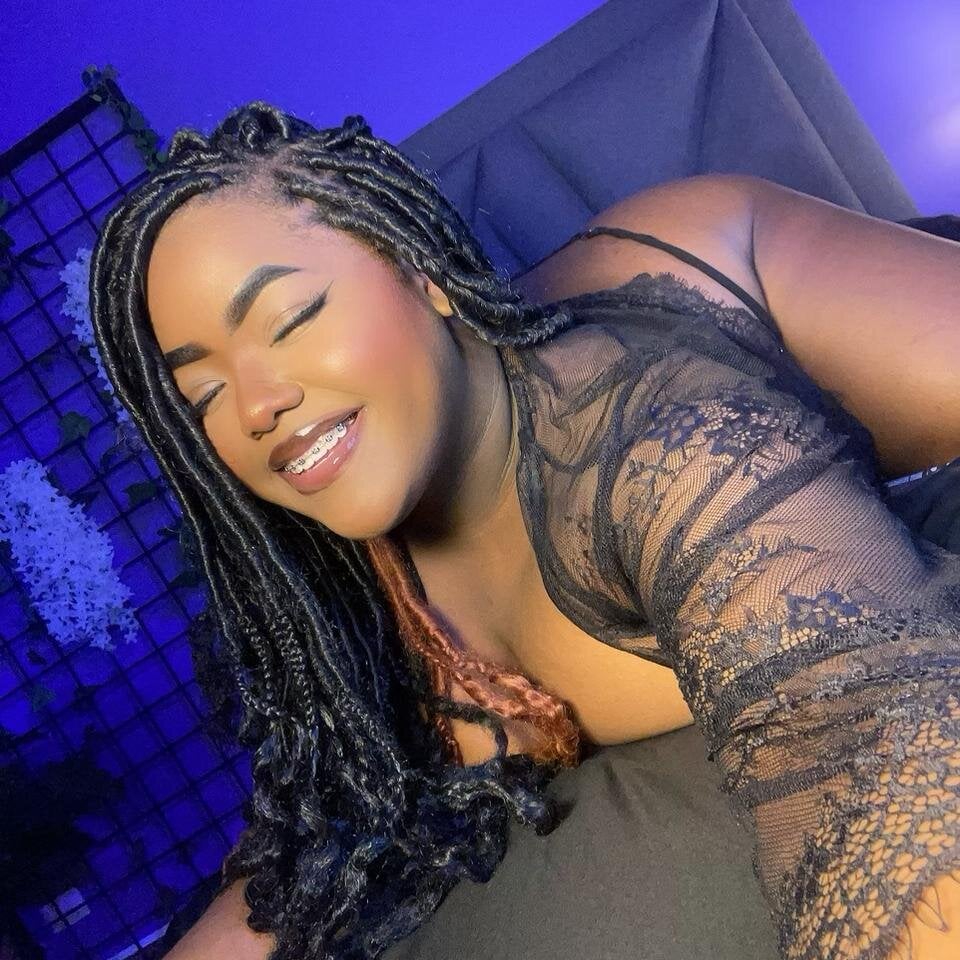 Ayana_ebonny_