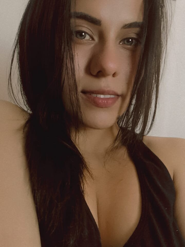 BellaStone_anki