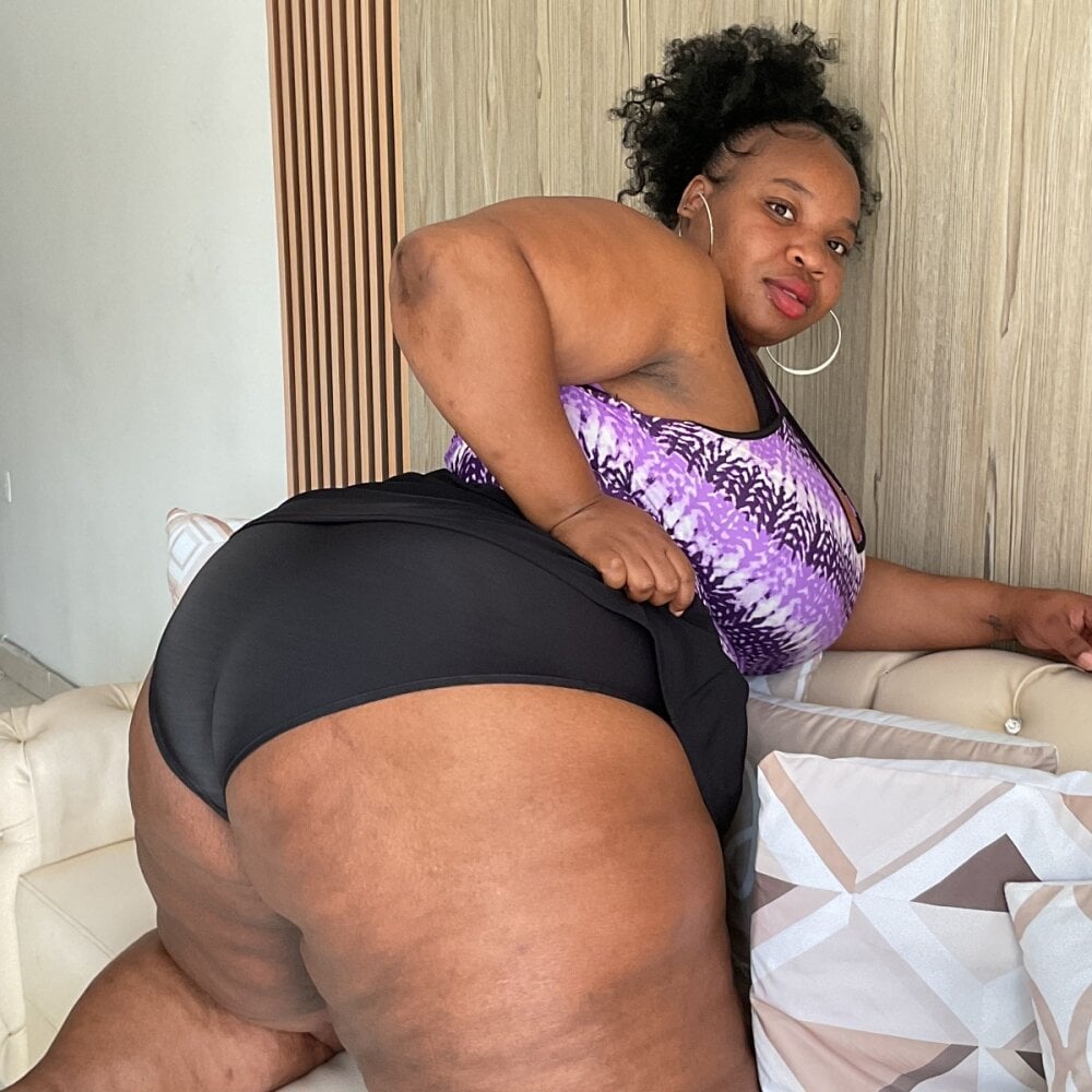 Bigasshott_