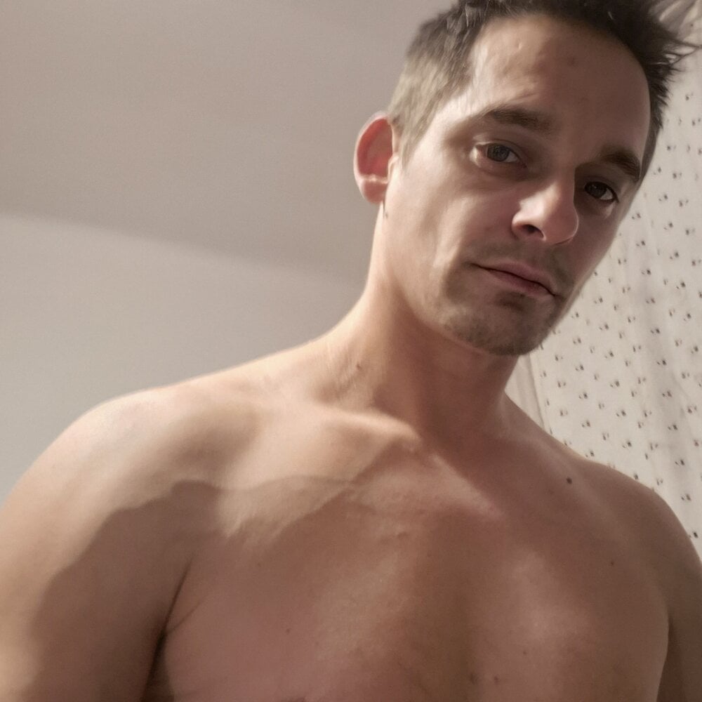 Bull_Dla_Pary_Cuckold