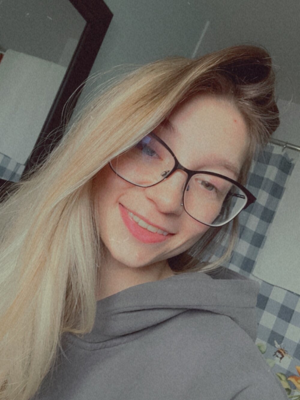 Hatgirl69