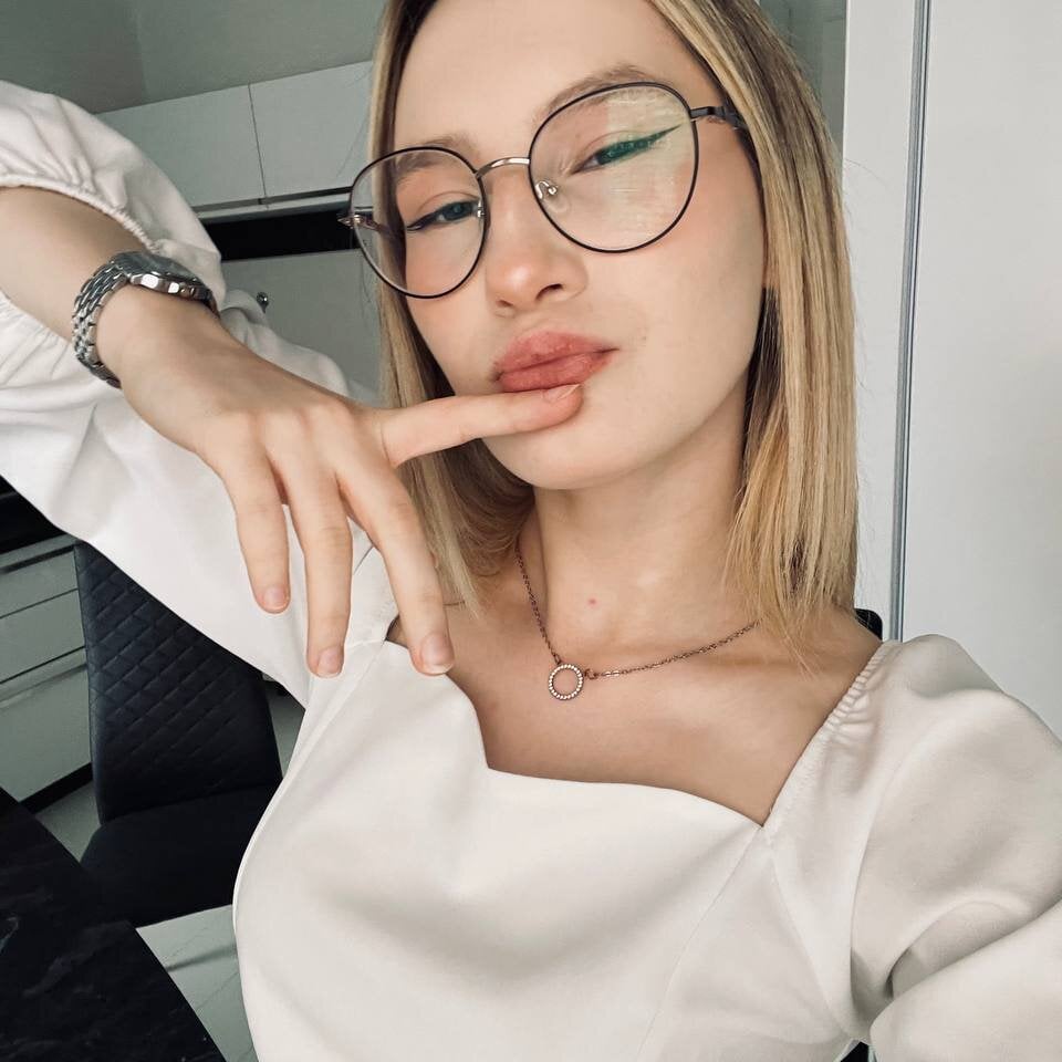 LeoraDoxey