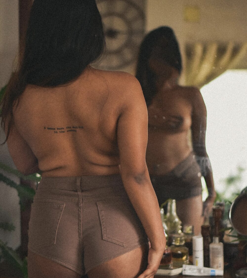 Mallu_Meghna_nair_