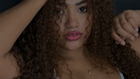 missdionne-curly