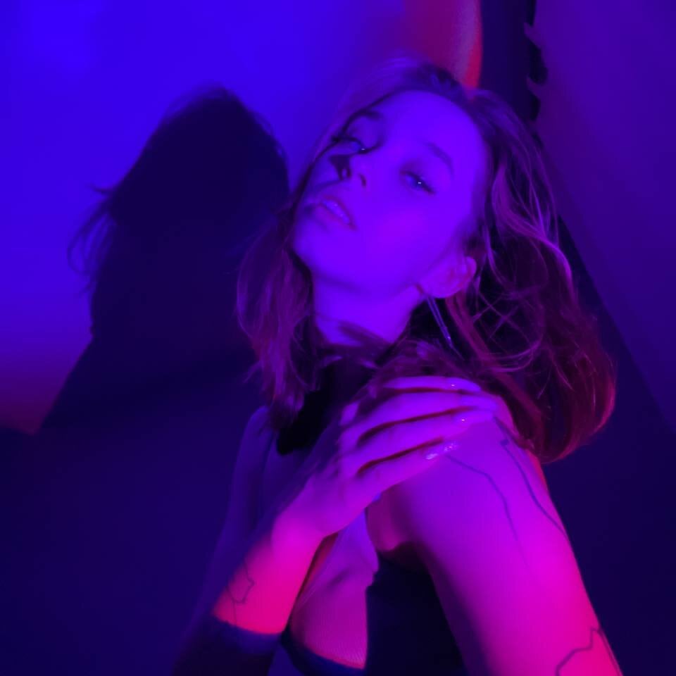 MonikaNica