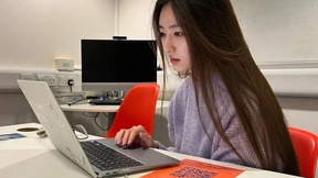 naked-like-the-moon-usa