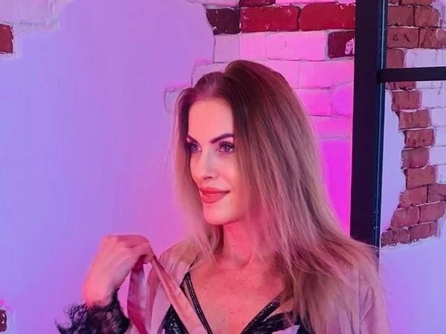 NaomiAmora