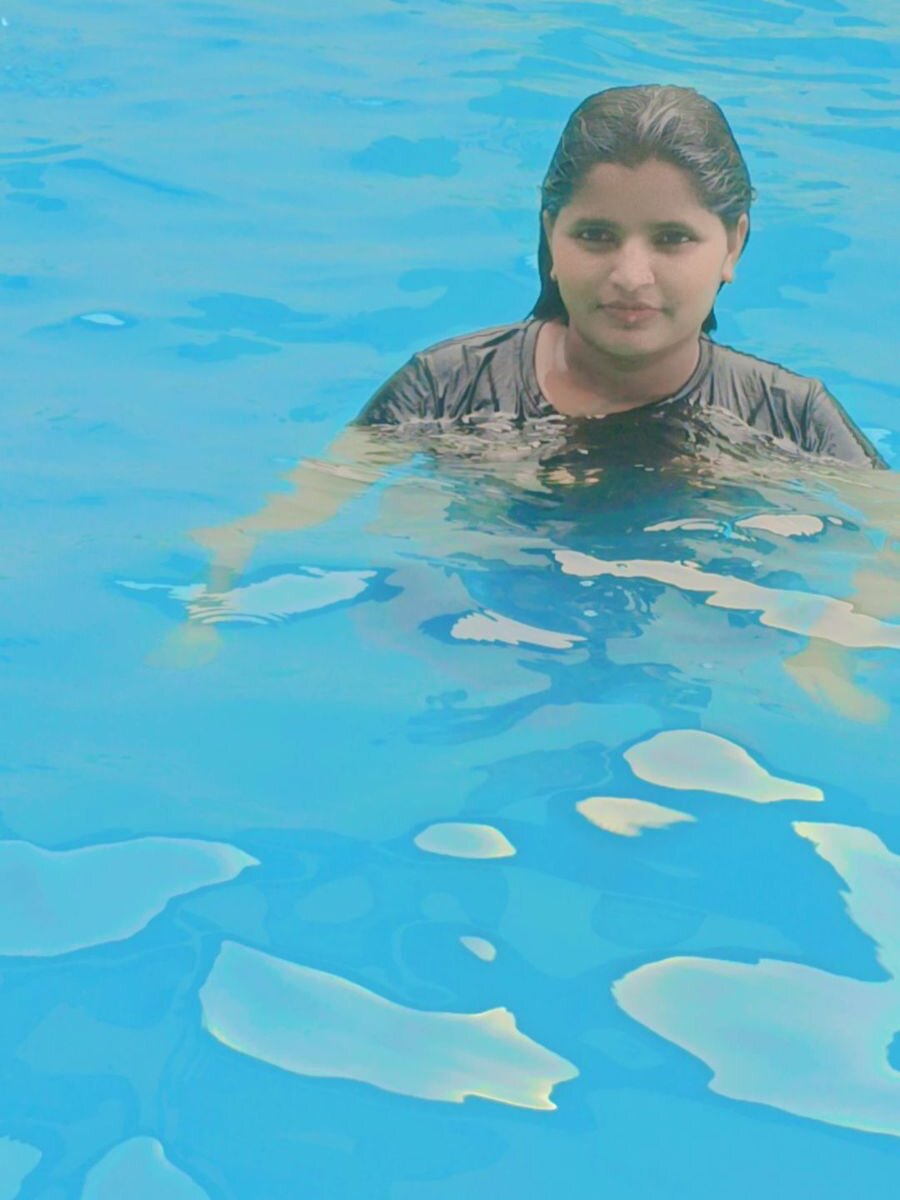 PRIYA-32