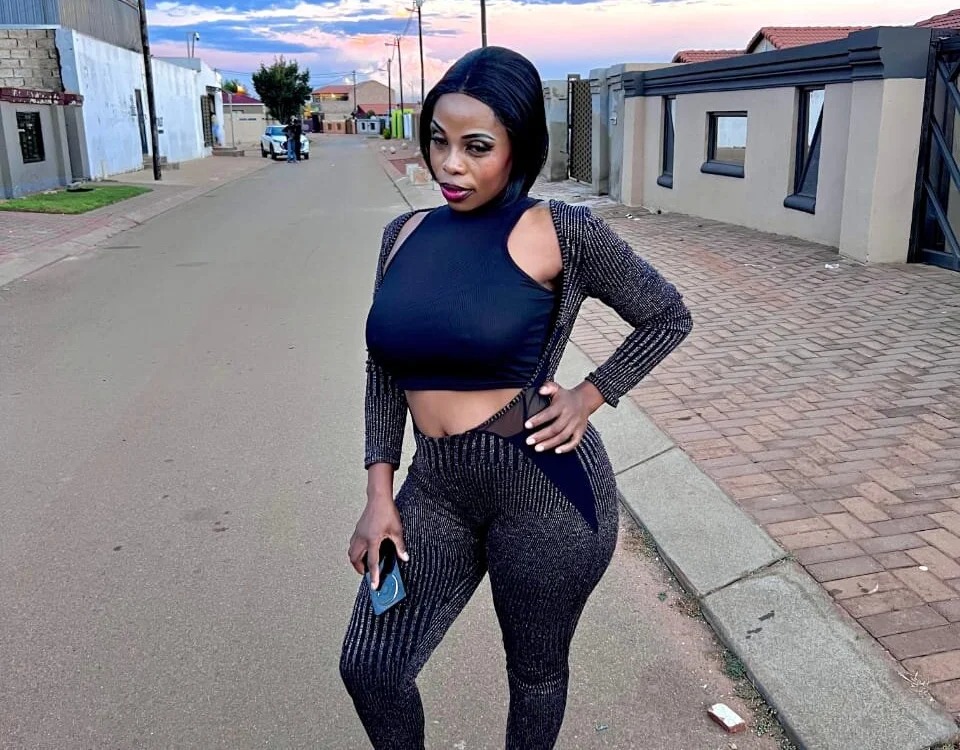SweetHotLips102