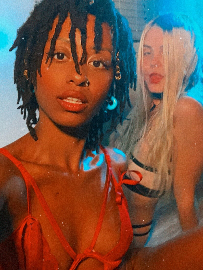 YemboRainbowluvinChiChobi