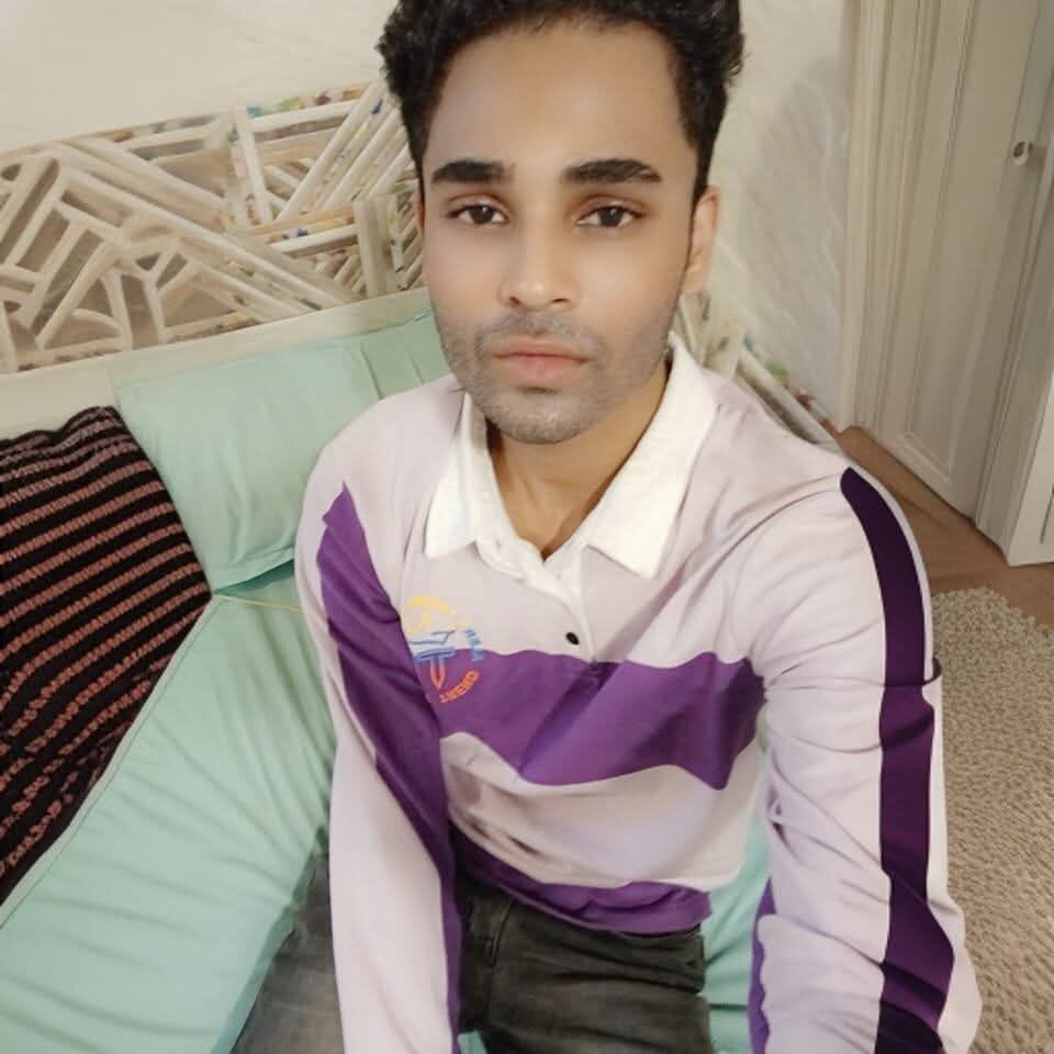abhi400012