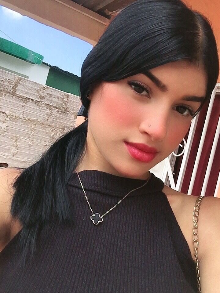 amazinghotgirl