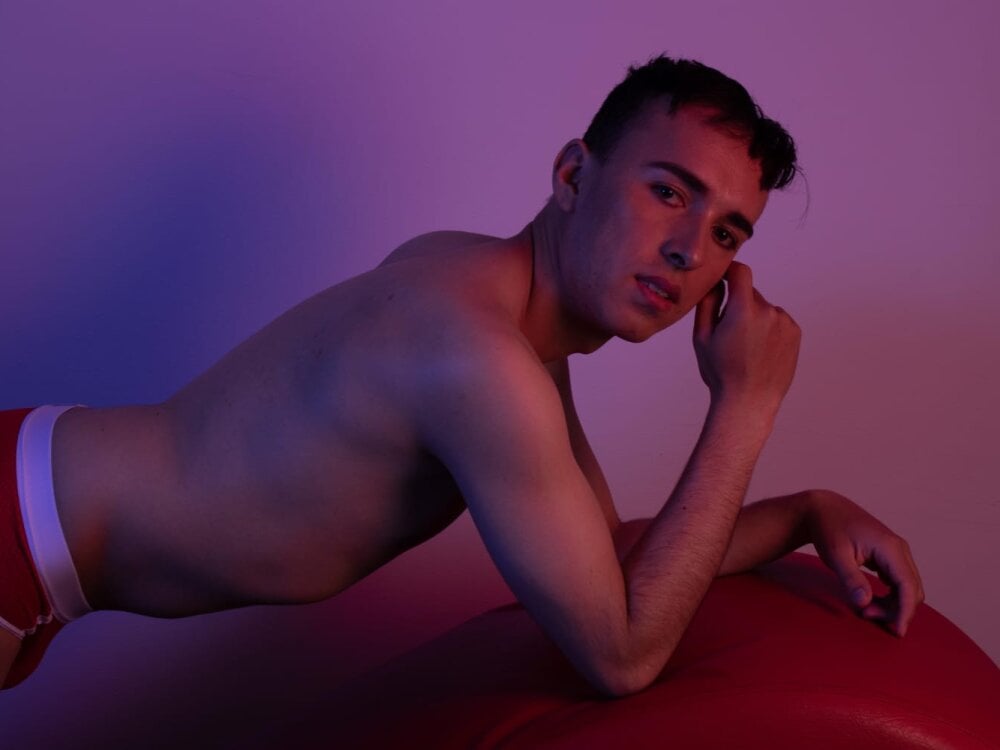 big-dicktop23