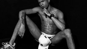 black-latin23cm