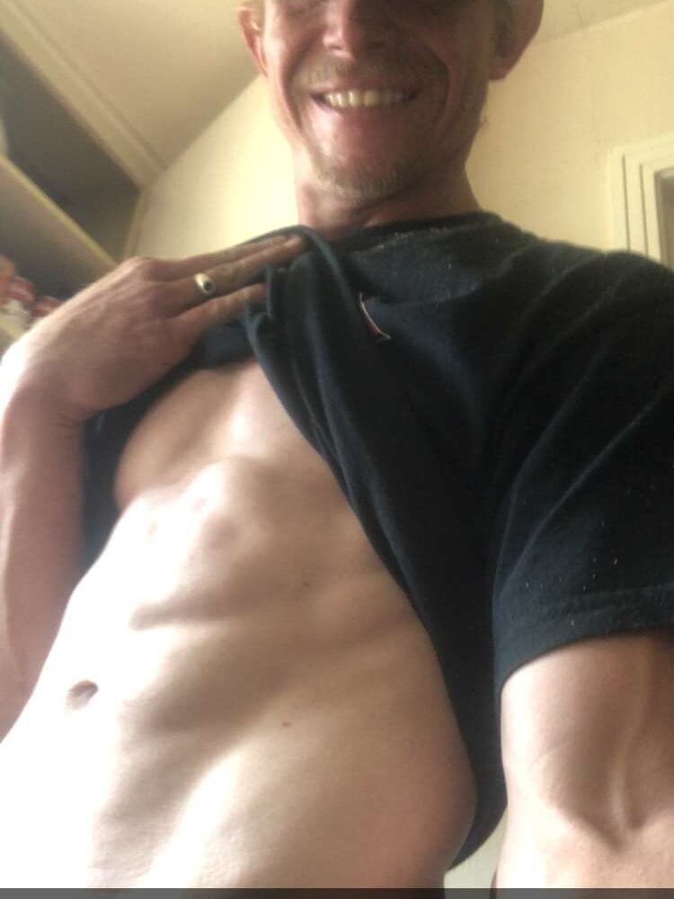 dickemdowncharleybrown