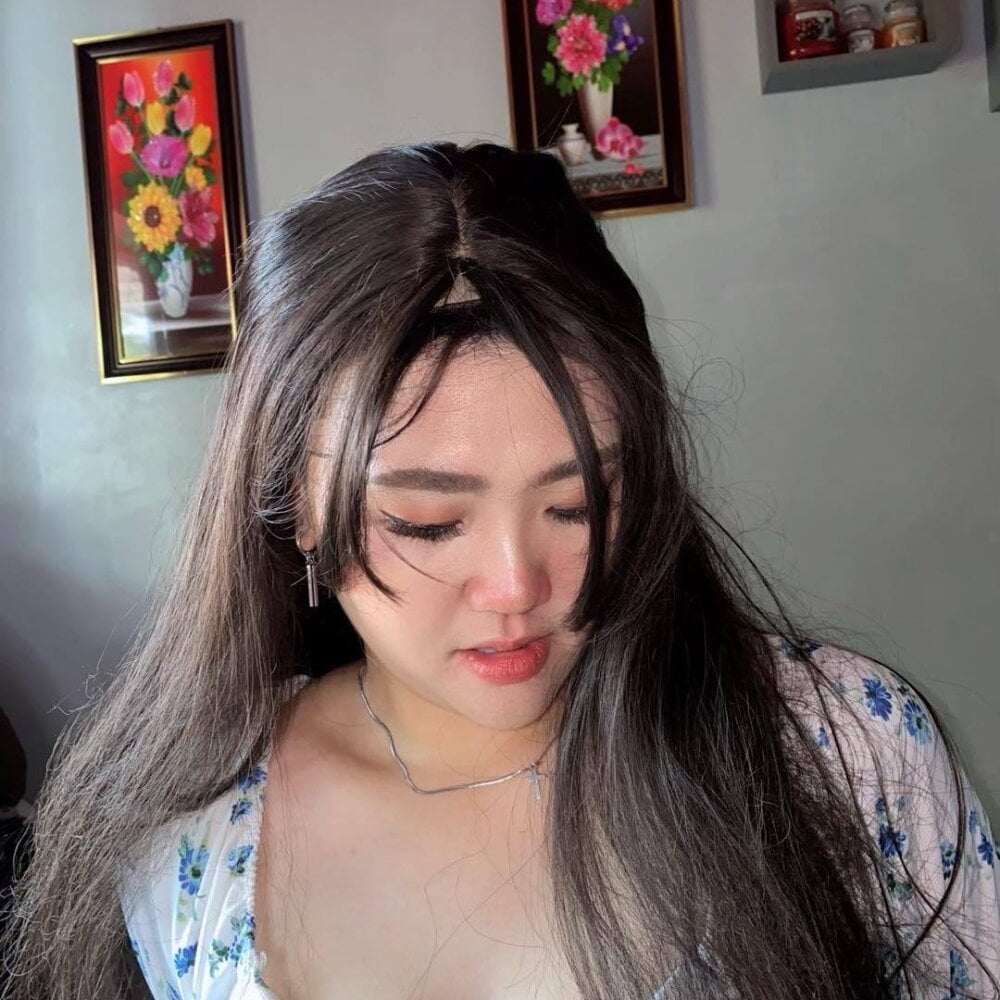 lady_fingertips