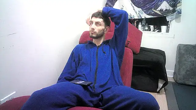 pantslesstraveler_plt