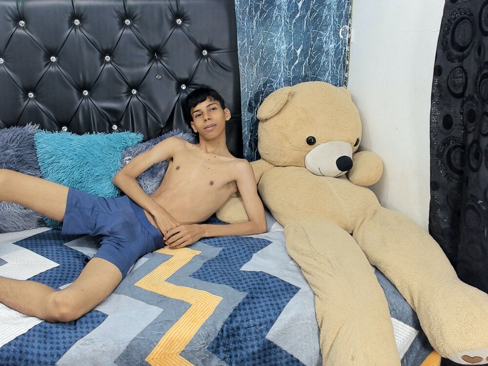 sexyboys_cutex18