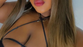 the-brunette-adara-hanabr